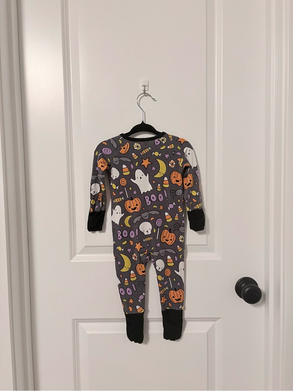 Little Sleepies Halloween Boo Bamboo Zippy - Picture 2 of 4